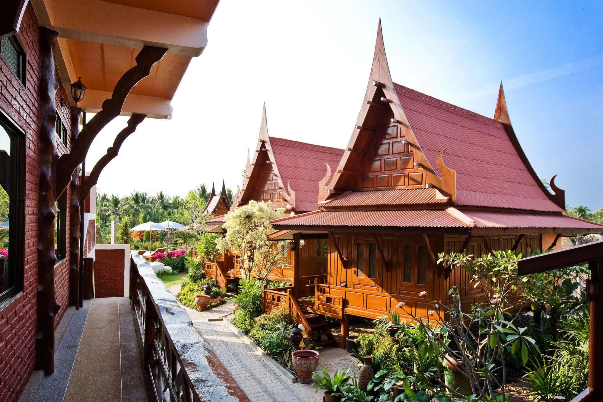 Jaroenrat Resort Samut Songkhram Екстериор снимка