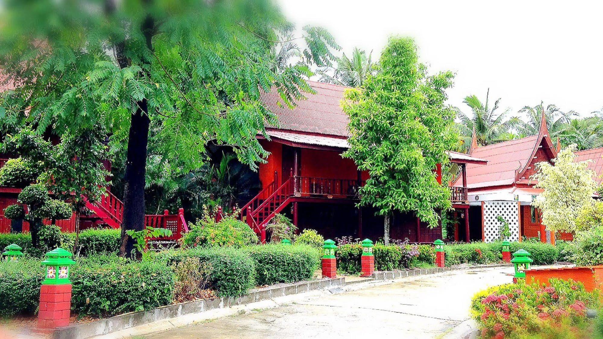 Jaroenrat Resort Samut Songkhram Екстериор снимка