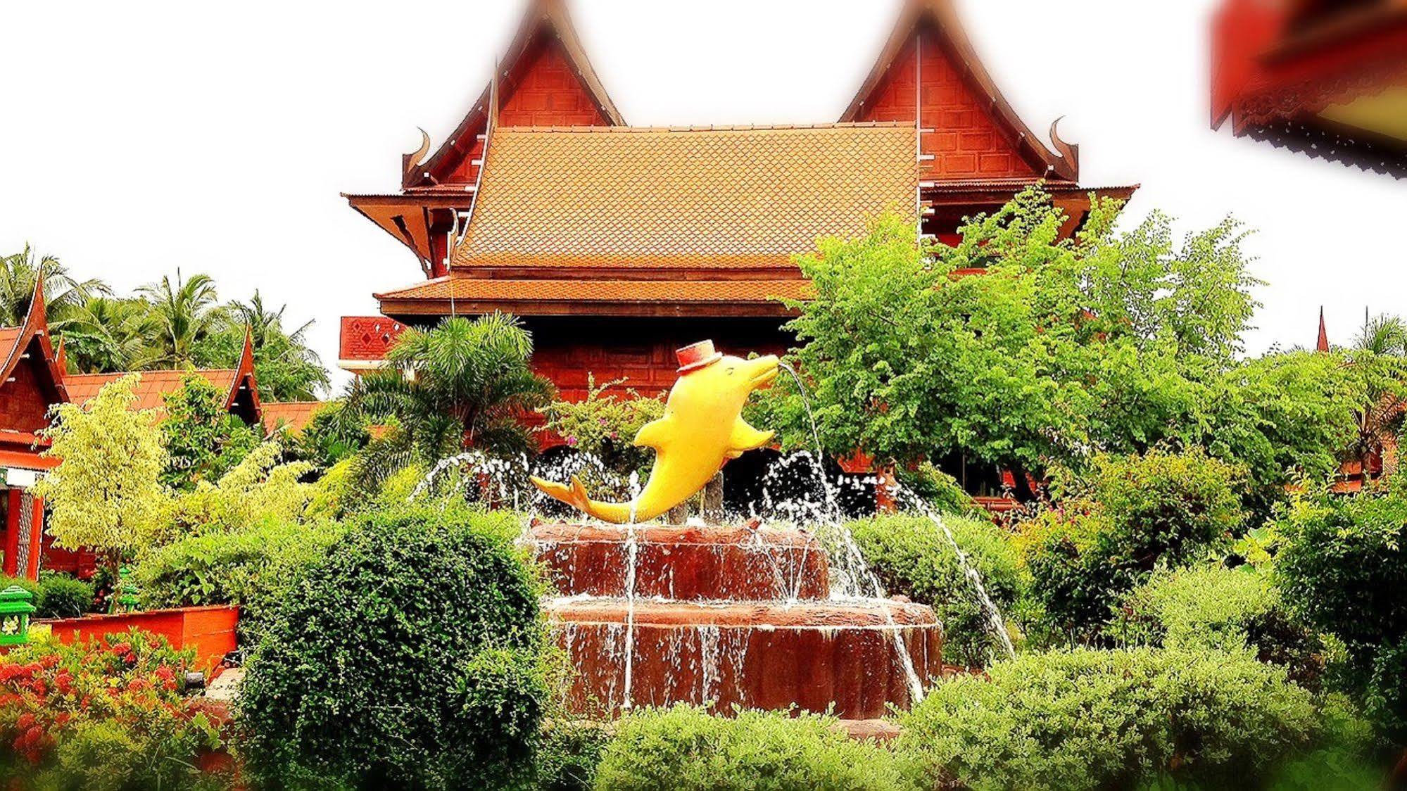 Jaroenrat Resort Samut Songkhram Екстериор снимка
